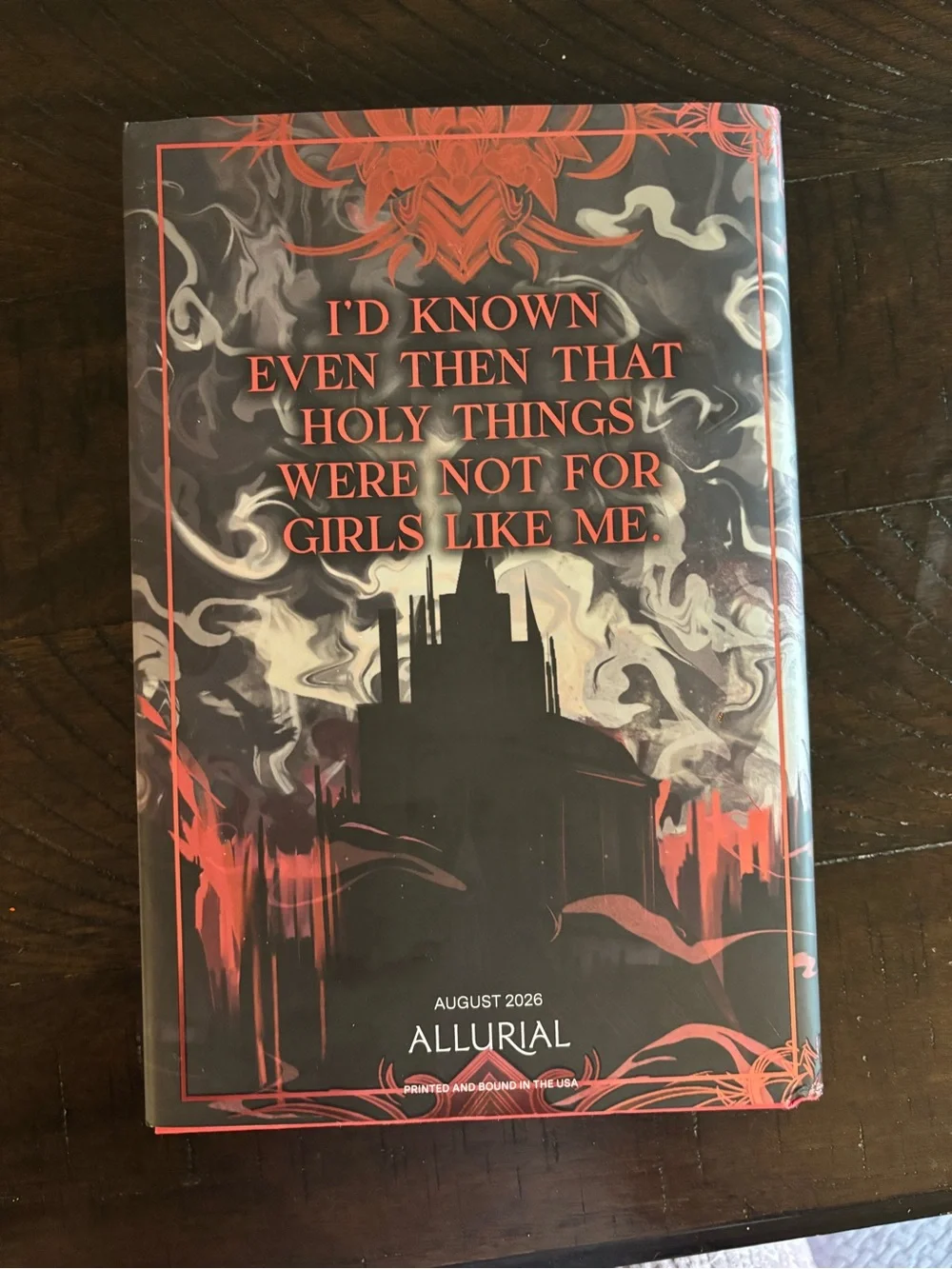 The Dark in her veins- allurial - MK Lobb